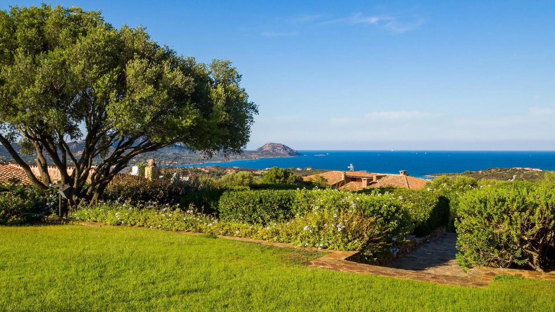 Villa Alberto - Klodge Porto San Paolo   Porto San Paolo (Sardinia)
